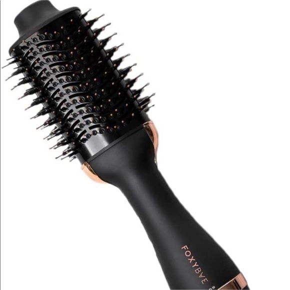 Luxe Choice: FoxyBae Rose Gold Blowout Dryer Brush Bro - Picture 1 of 5